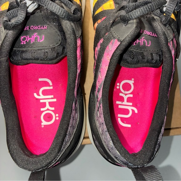 Ryka Hydro Sport Shoes Women’s Size 9.5 - Picture 4 of 9